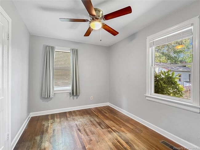 Building Photo - 703 Maupin Pl