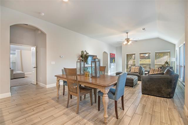 Building Photo - 5116 Prospect St