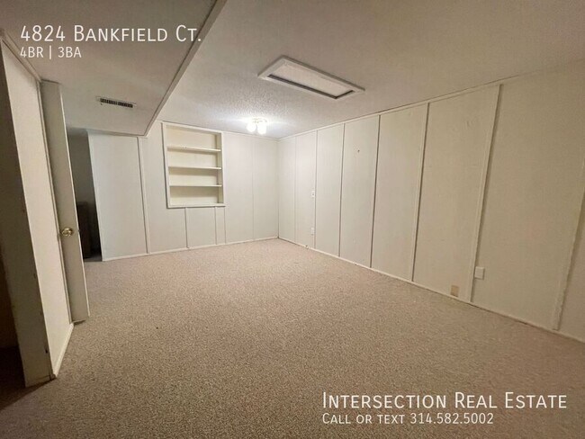 Building Photo - 4824 Bankfield Ct