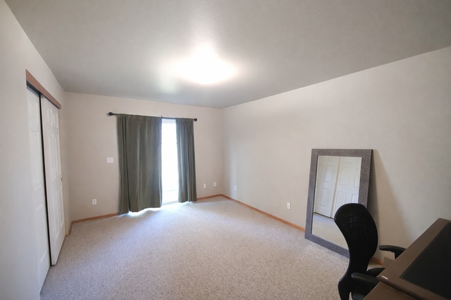 Building Photo - Updated 2x1 house with fully fenced backyard near the Old MiIl