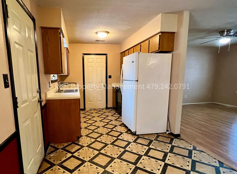 Building Photo - 51 Grand Brook Dr