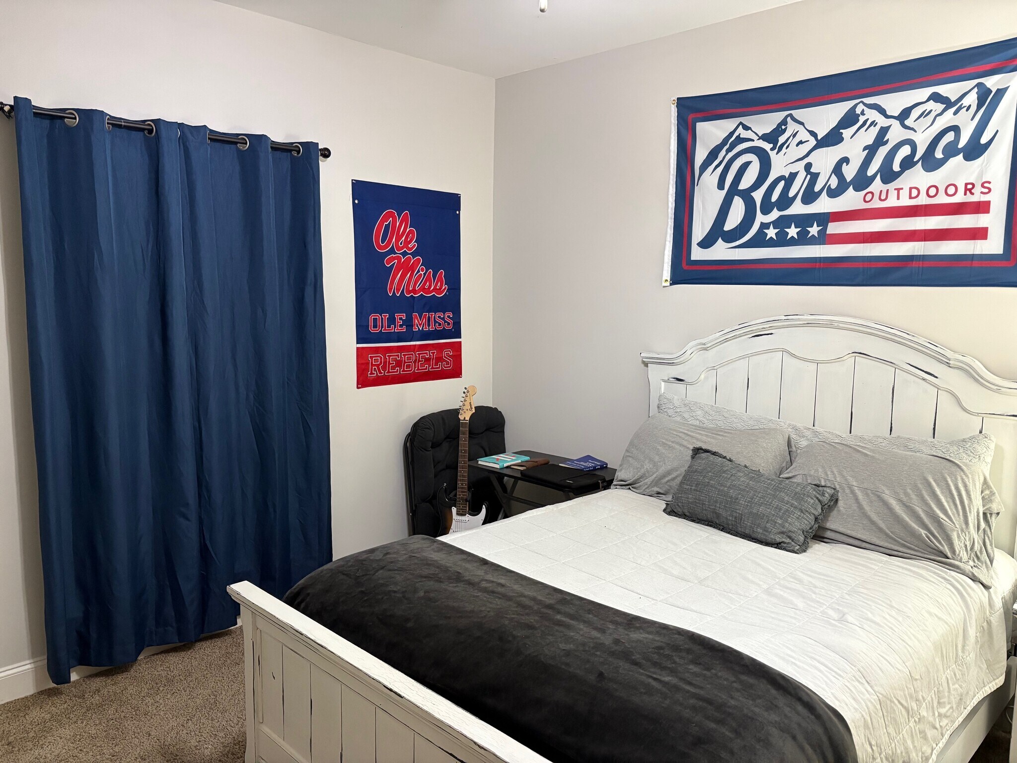 Building Photo - 318 Paul T Cir