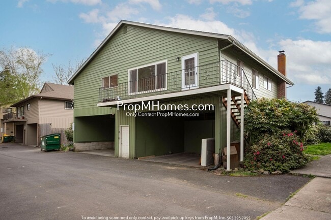 Building Photo - Updated Second-Story Two Bedroom Home In Beaverton!