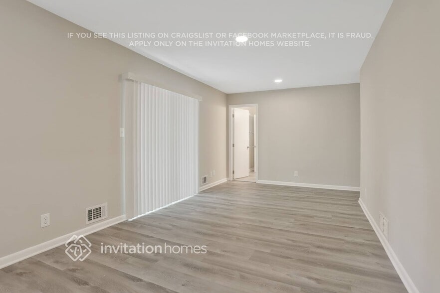 Building Photo - 3569 Troutdale Ct