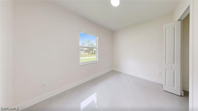 Building Photo - 6048 Stratton Rd