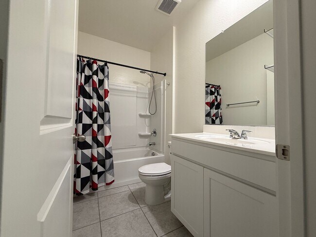 Building Photo - 5725 W Willow Rdg Dr