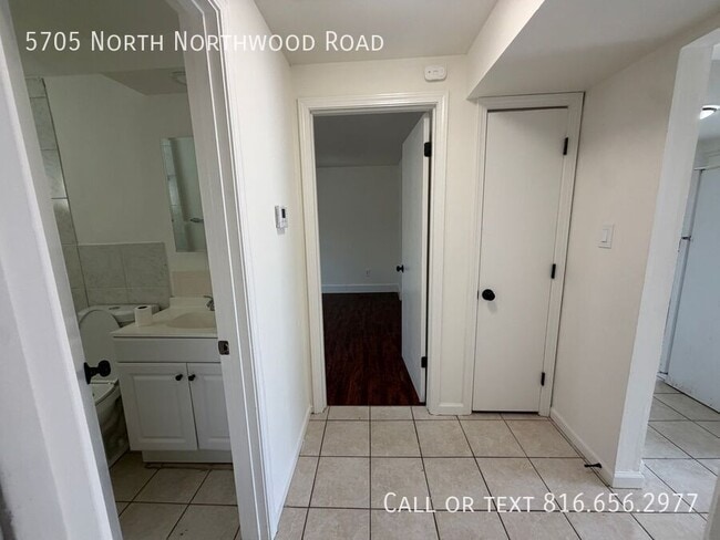 Building Photo - 5705 N Northwood Rd