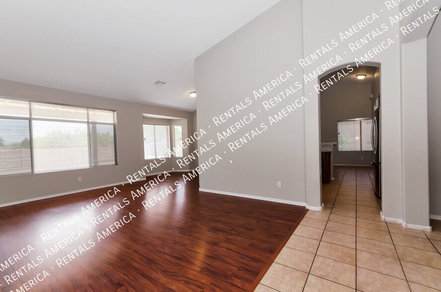 Building Photo - 9971 E Paseo San Bernardo
