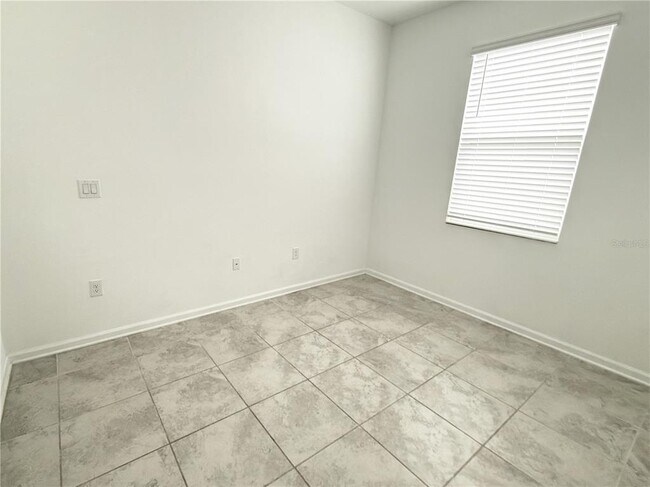 Building Photo - 6300 Chirpine Ln