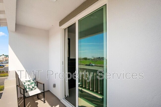 Building Photo - 2954 Valbonne Walk