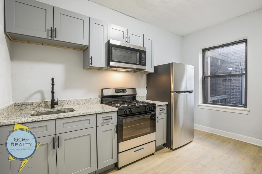 Building Photo - 5244.5 S Drexel Ave