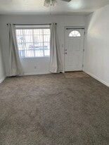 Building Photo - 1623 Thelma Ln