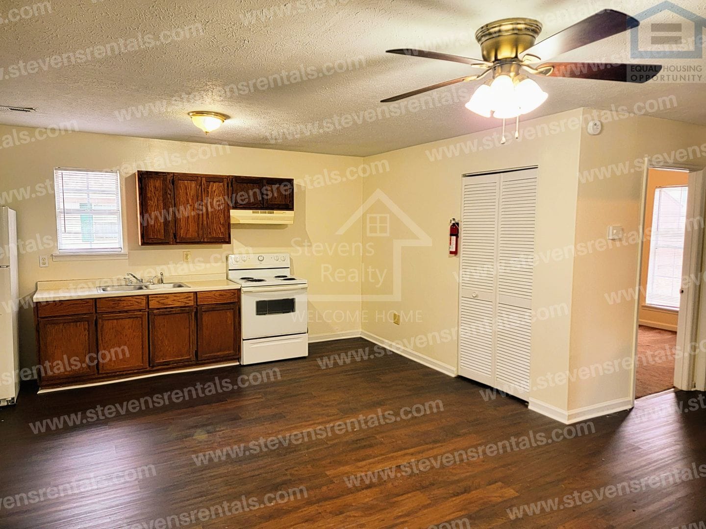 Building Photo - 844 Bybee Branch Rd