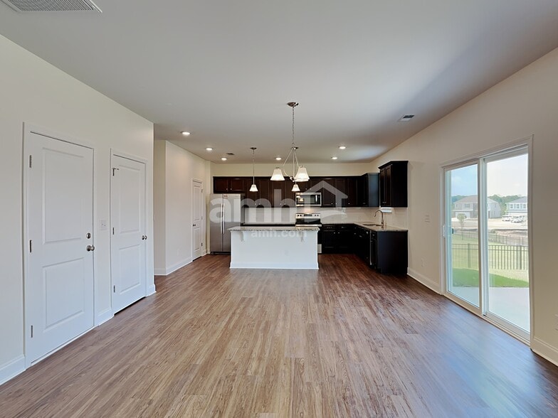 Building Photo - 109 Garrison Grv Ct