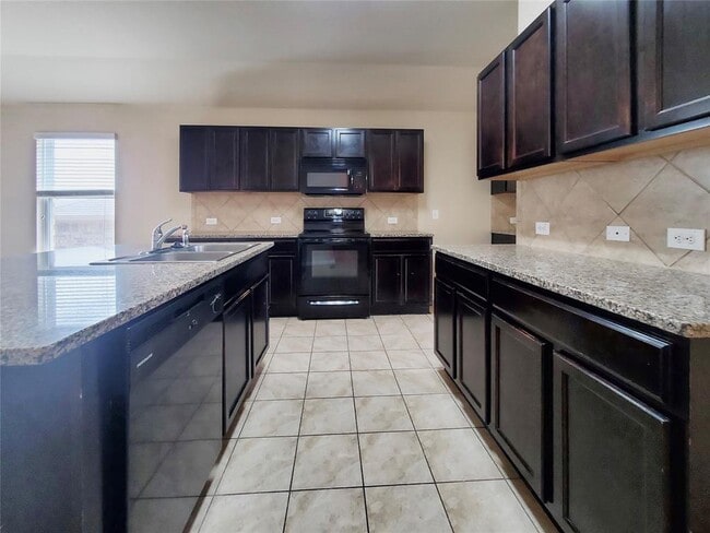 Building Photo - 6001 Roderick Dr