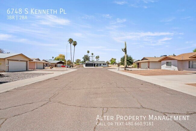 Building Photo - 6748 S Kenneth Pl