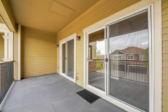 Building Photo - $1,795.00, 1- 1-bedroom, 1-bathroom Condo ...