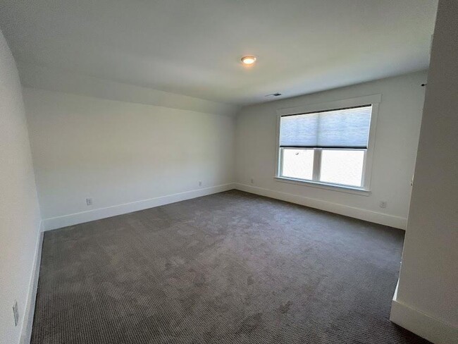 Building Photo - 2849 Hatchers Run