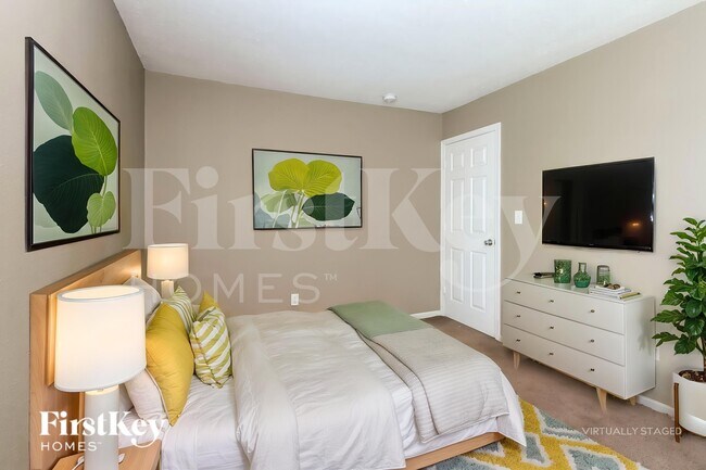 Building Photo - 353 Watercress Way
