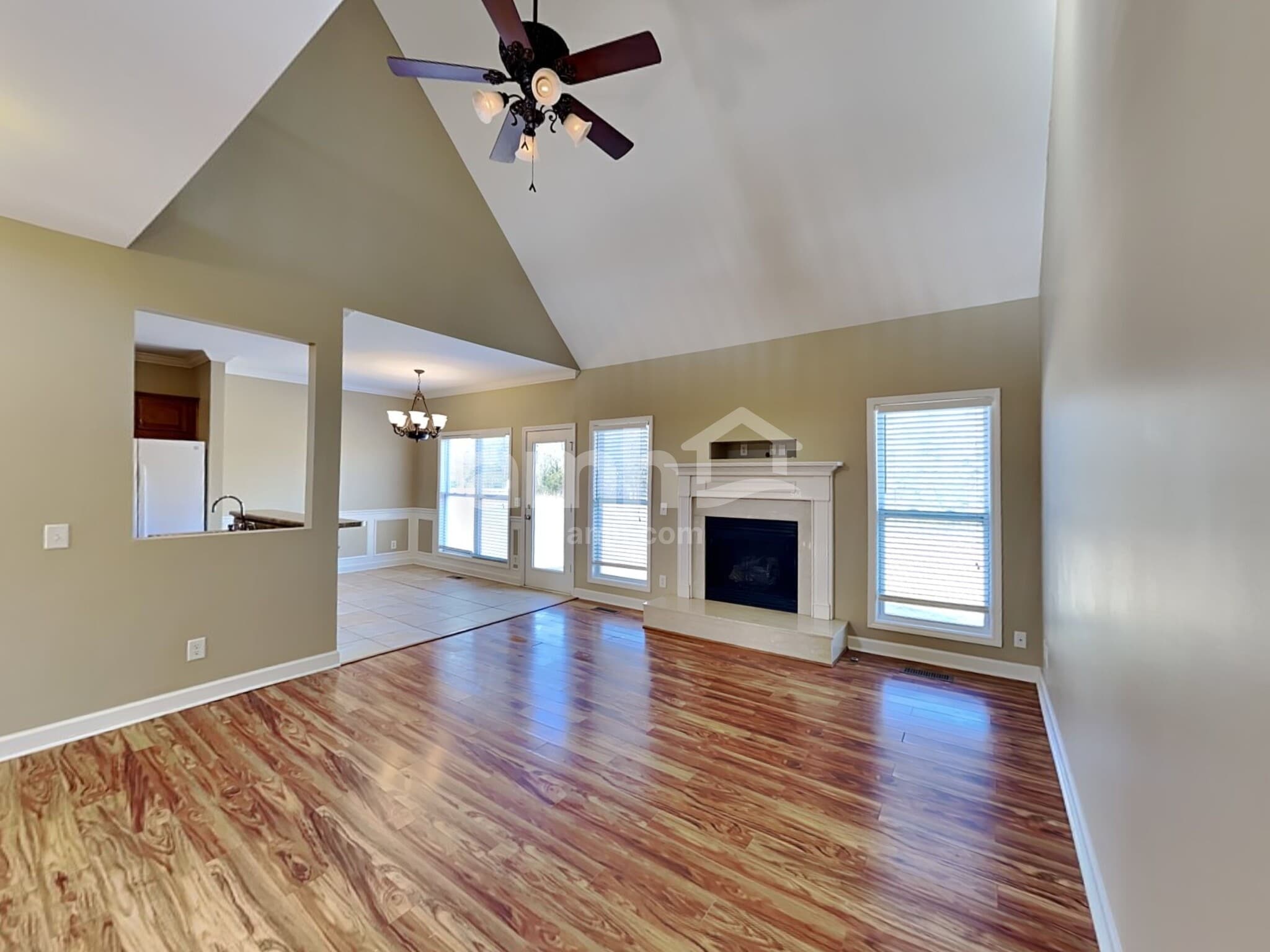 Building Photo - 227 Rockytop Trl