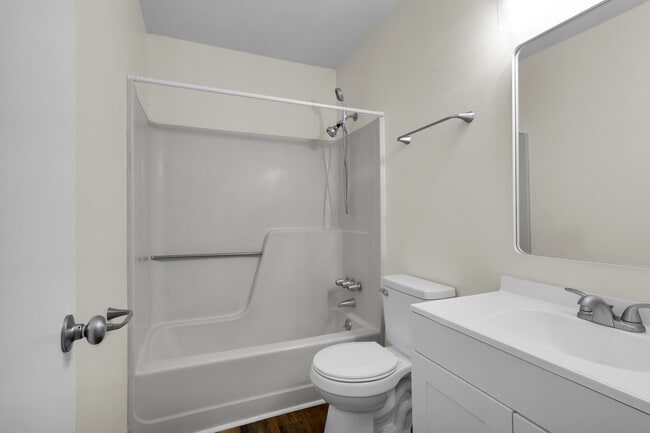 Building Photo - 120 Tar Heel Dr