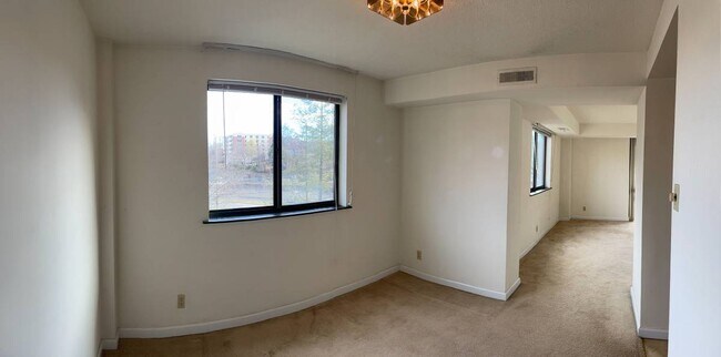 Large separate Dining Room with east city view; often used as WFH area - 1401 N Rhodes St
