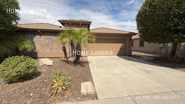 Primary Photo - 25598 W Globe Ave