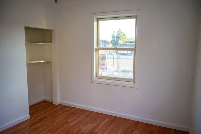 Building Photo - 84176 Corregidor Ave