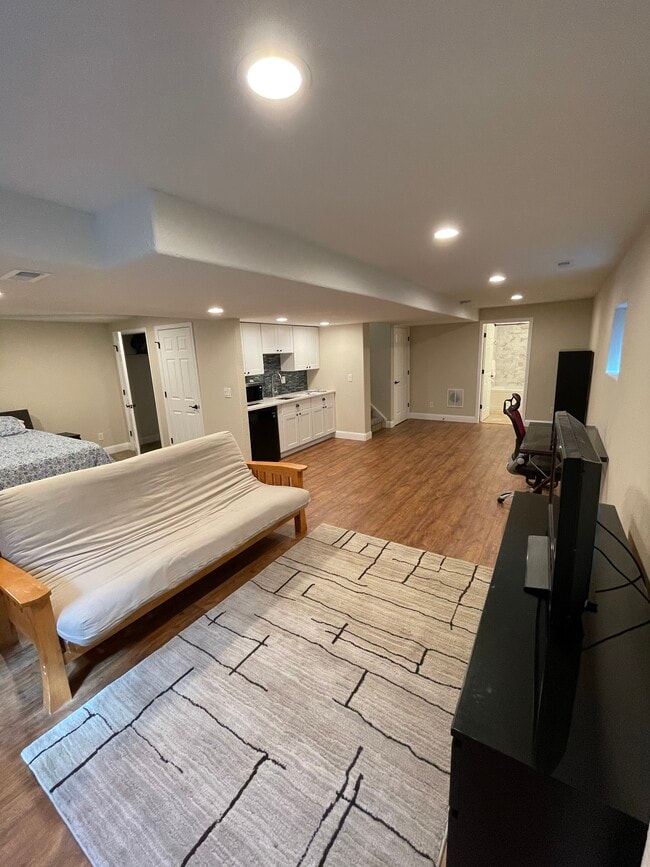 Building Photo - 9971 Blackbird Cir