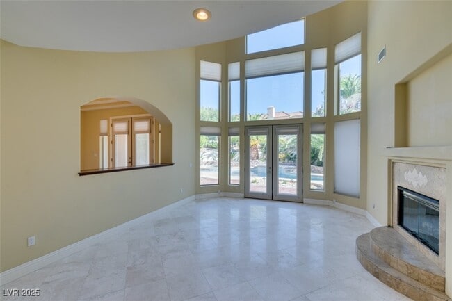 Building Photo - 770 Lanni Ct