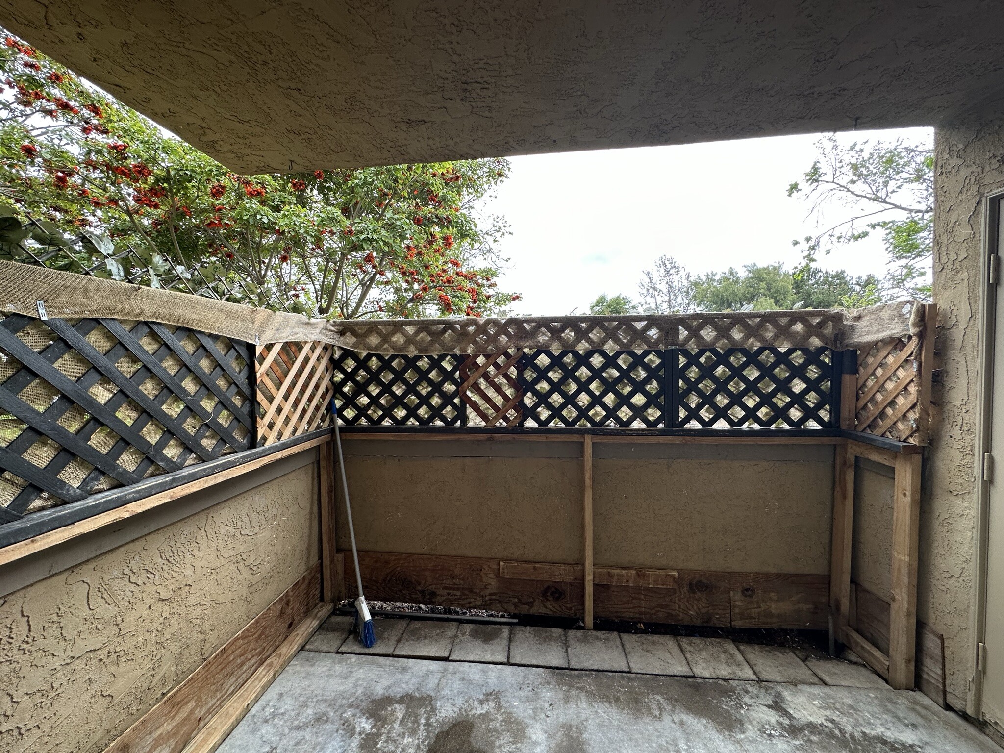 Building Photo - 227 Woodland Pky