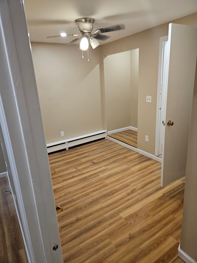 Building Photo - 17 Prospect St