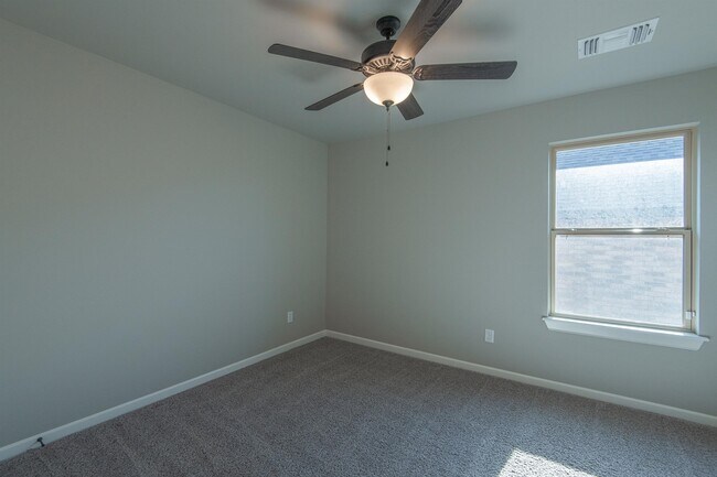 Building Photo - 3317 NW 187th Terrace