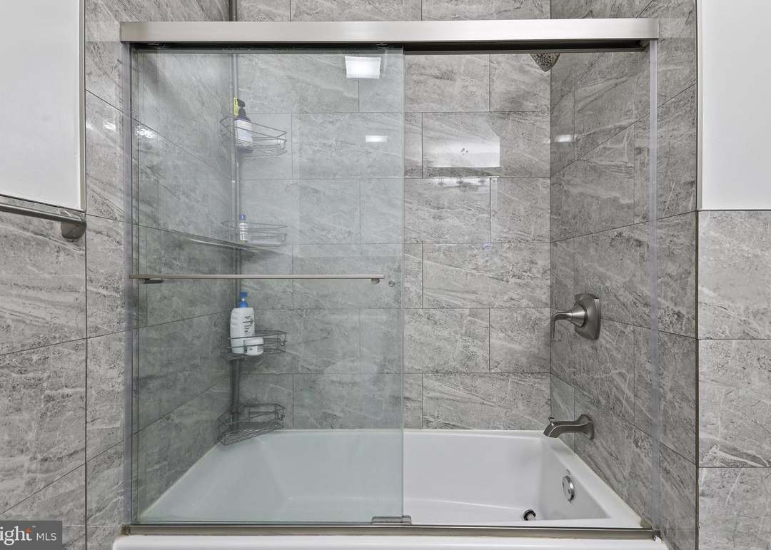 Building Photo - 2032 Old Stone Mill Dr
