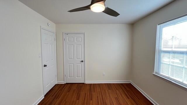 Building Photo - 115 N Valley Dr NW