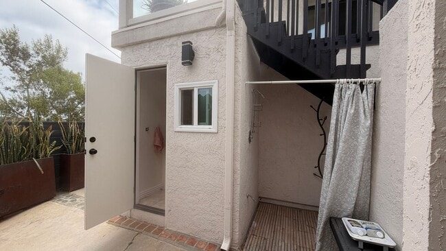 Building Photo - Ocean View Home for Rent in the Heart of Encinitas