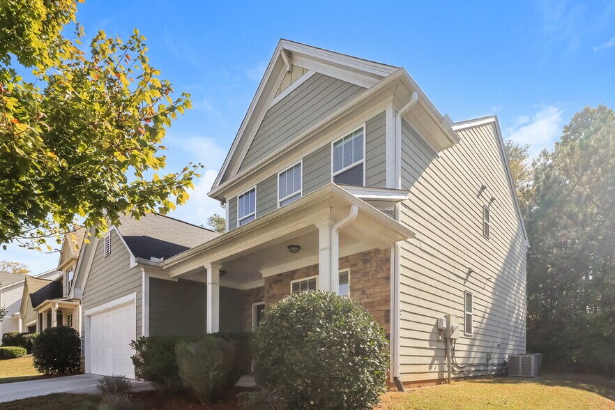 Building Photo - 374 Darbys Run Ct