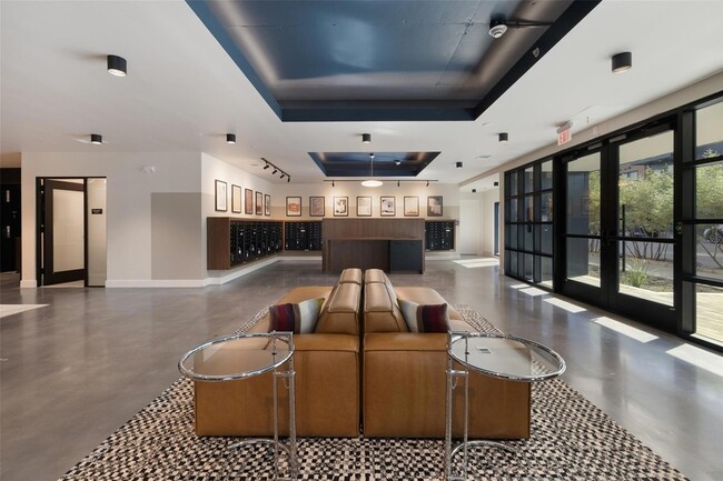 Building Photo - 4315 S Congress Ave