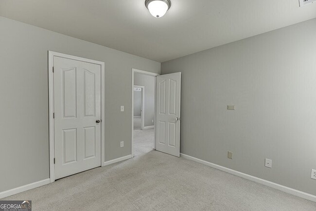 Building Photo - 5252 Catrina Way