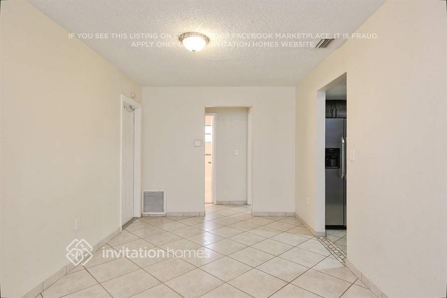 Building Photo - 2430 NW 81st Ave