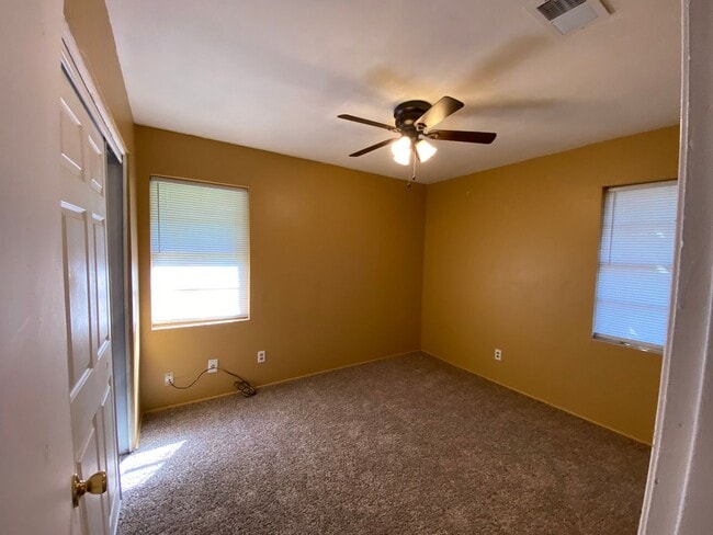 Building Photo - Freshly Renovated 3 Bedroom Home for Lease in North Shreveport