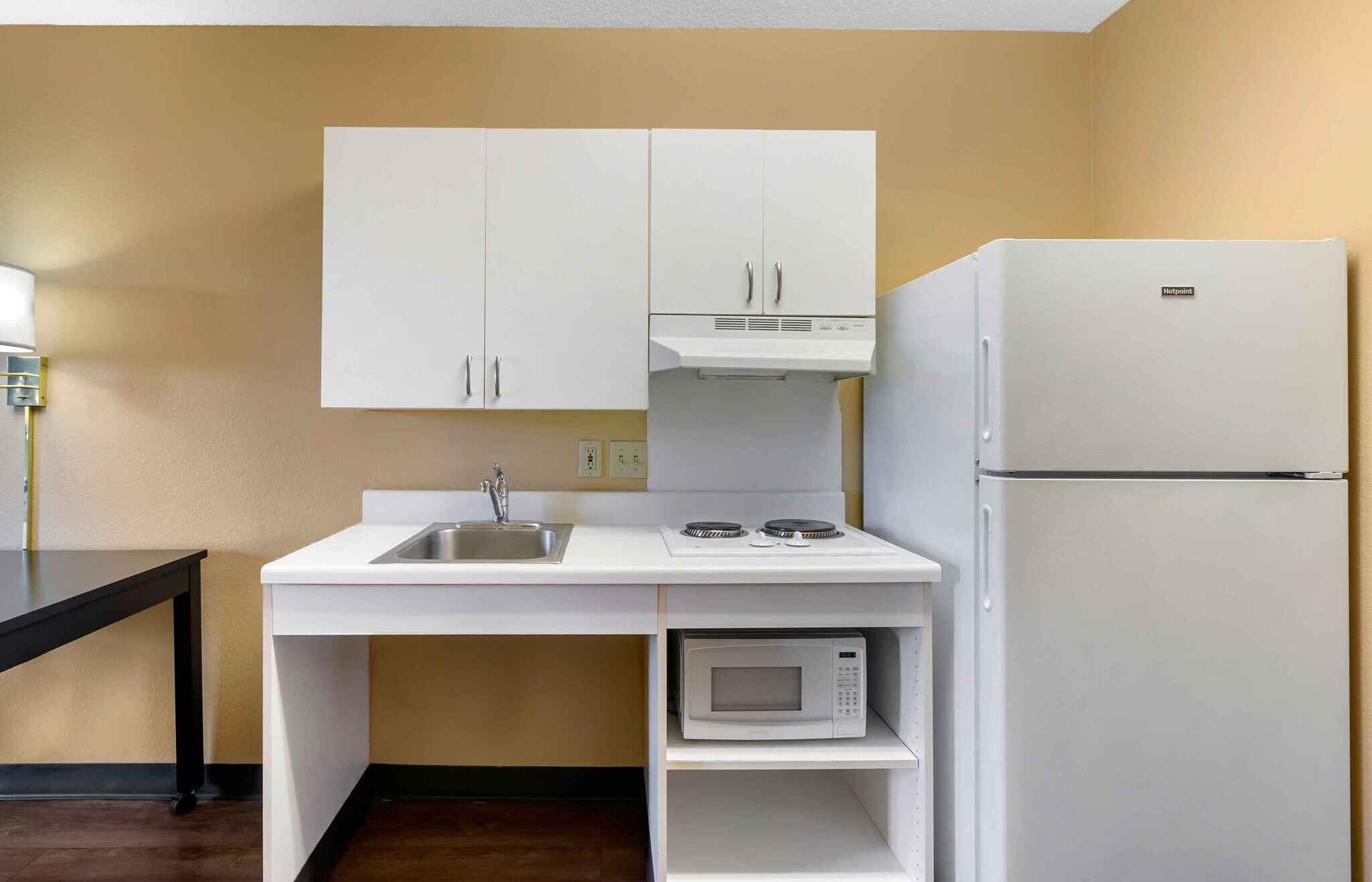 Building Photo - Furnished Studio-St. Petersburg - Clearwat...
