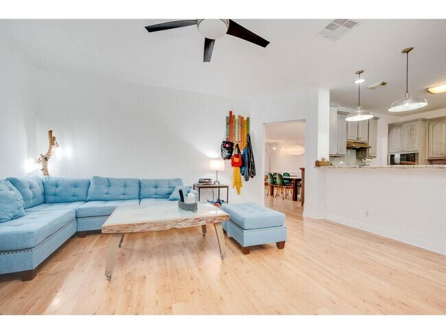 Building Photo - 4032 Dominion Cove