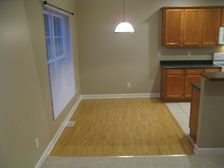 Building Photo - 347 Sheraton Dr NW