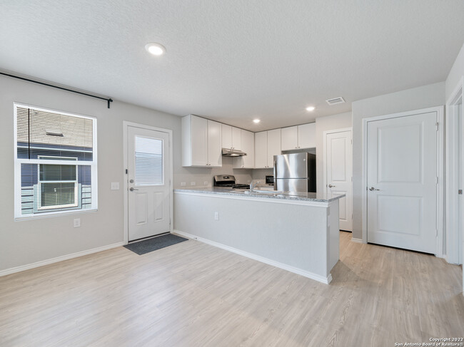 Building Photo - 7231 Rosada Way