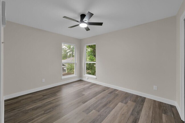 Building Photo - 3526 Indian Forest Dr