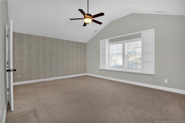 Building Photo - 110 Pinecrest Dr