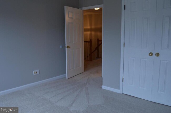 Building Photo - 4016 Timber Oak Trl