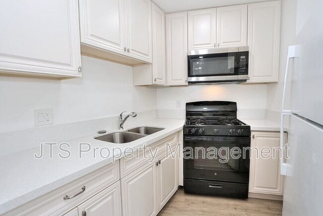 Building Photo - 10524 Croetto Way