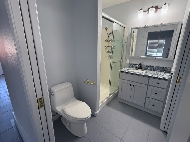 Building Photo - 4630 Melrose Ave